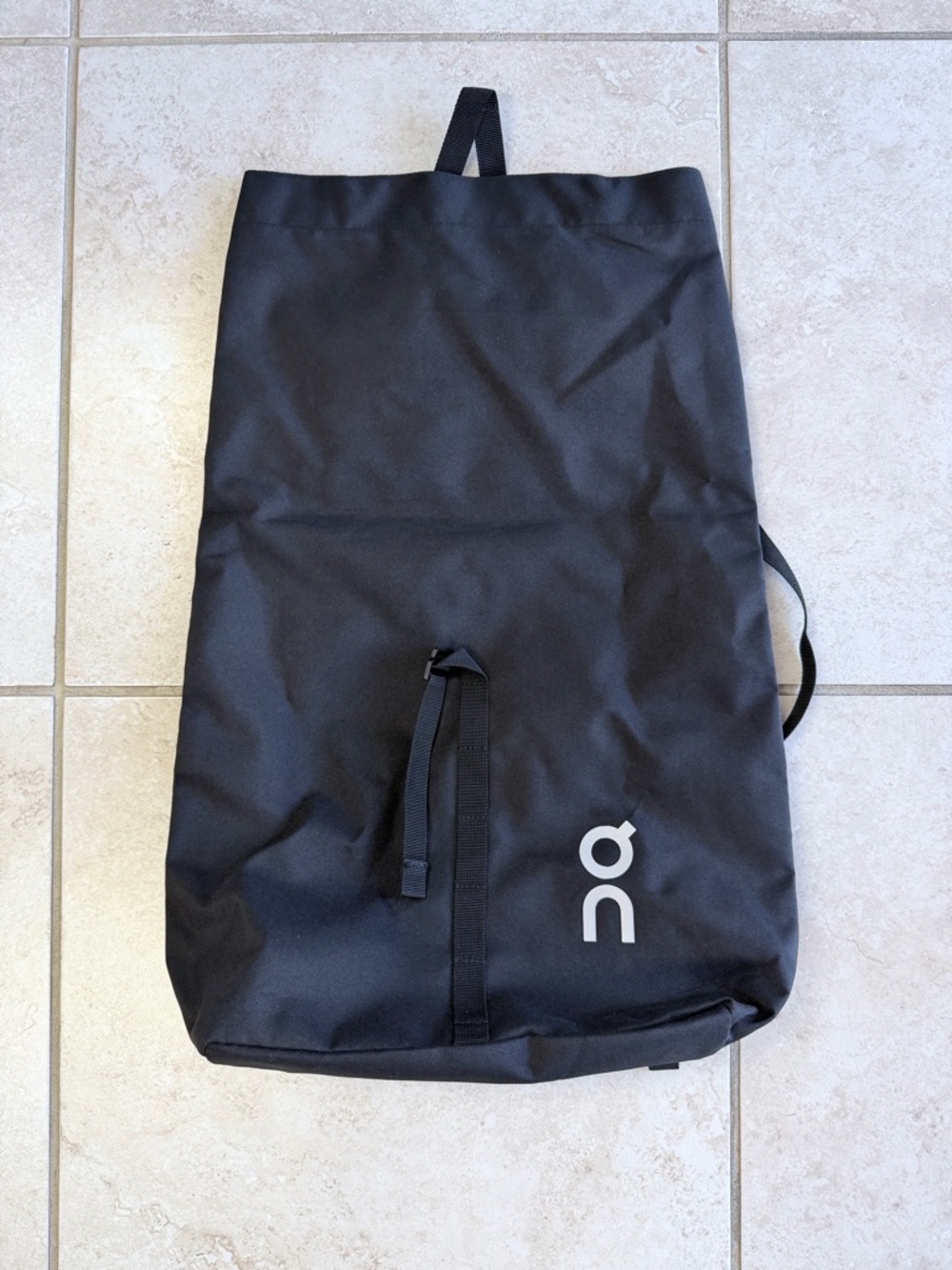 On Running Roll-Top Backpack